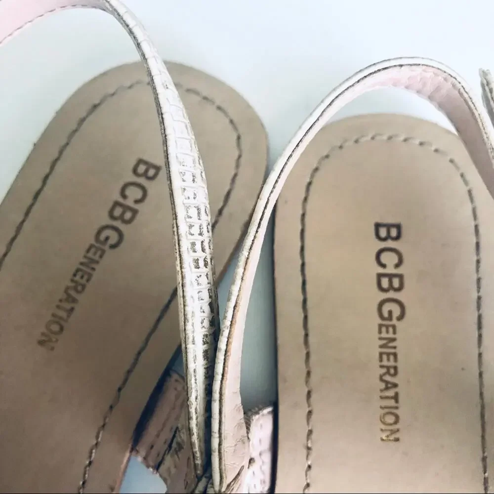 BCBGeneration Slingback Sandal Women's 7.5 Faux Snakeskin Gold Cream Sandal